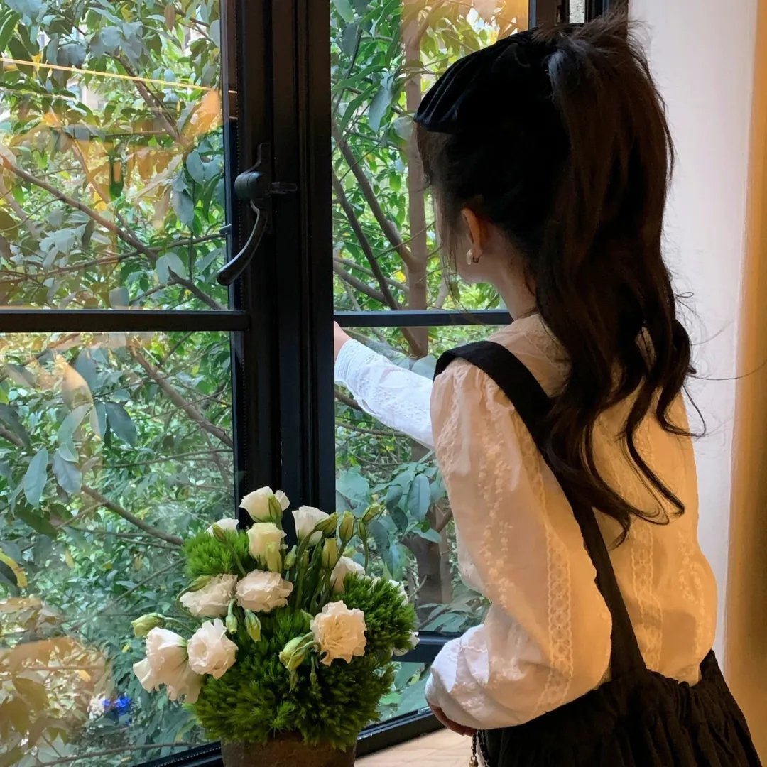 禁止生育的女性